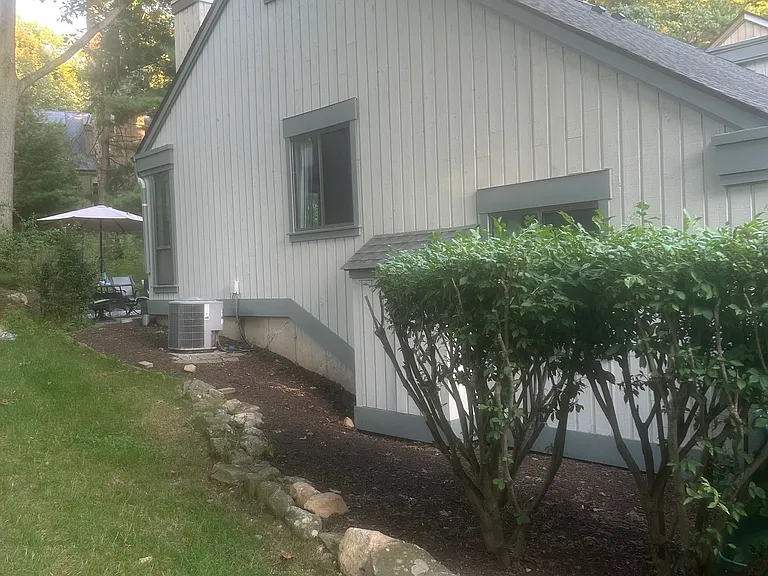 434 Heritage Hls #A — Photo 2