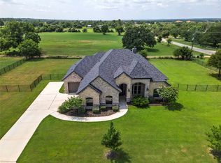 1407 Isabella Ct, Aurora, TX 76078