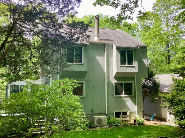 322 North Street, Roxbury, CT 06783