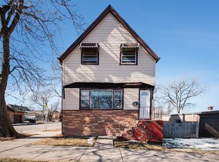 9158 S Clyde Ave, Chicago, IL 60617