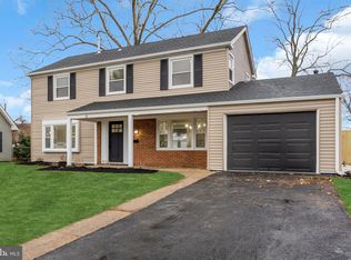 21 Buxmont Ln, Willingboro, NJ 08046