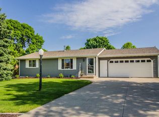 315 Janet Ct, Wrightstown, WI 54180
