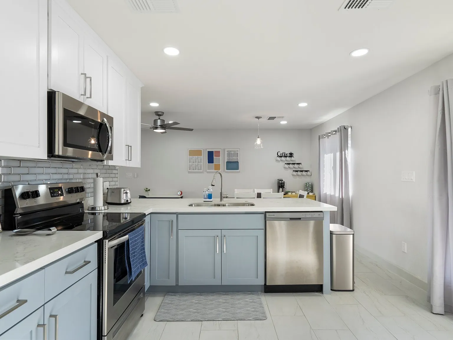 3 bed, 1284 sqft, $4,000 — Photo 4