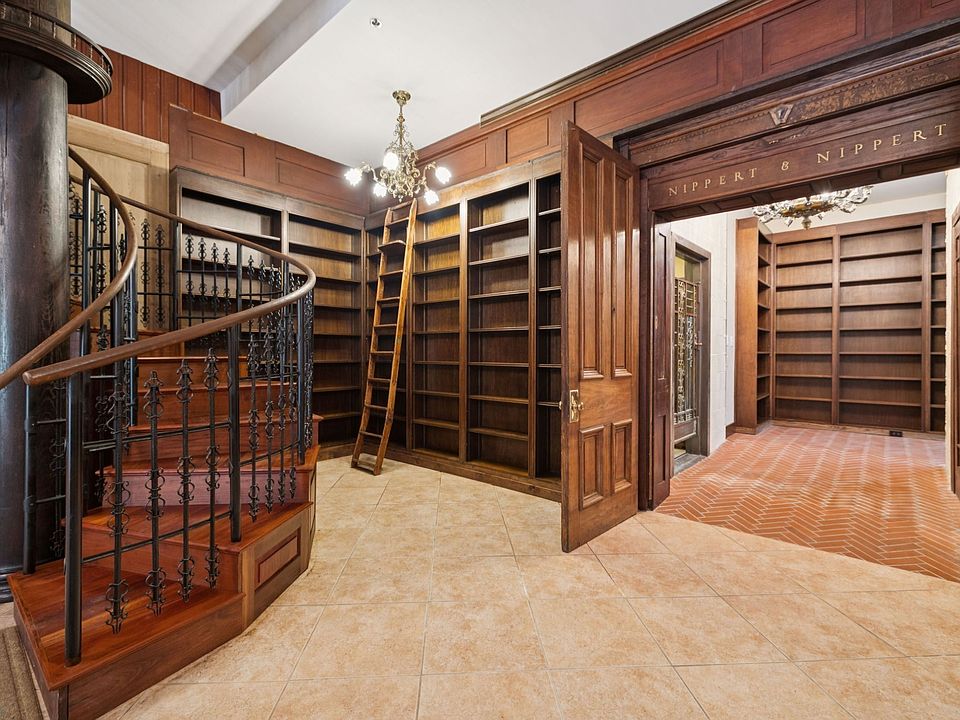 55th image of 1374 Peter Pond Rd