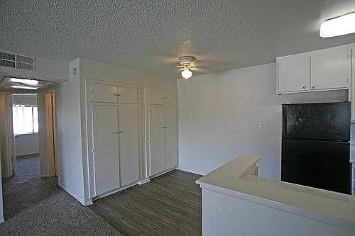 Monarch Terrace — Photo 15