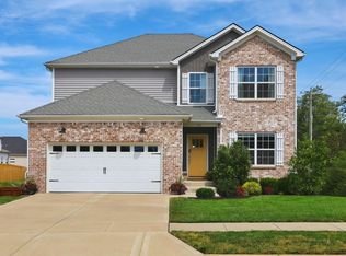 141 Meadowcrest Dr, Georgetown, KY 40324
