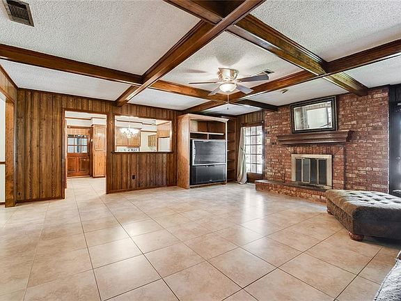 4th image of 6624 Sun Meadow Ln