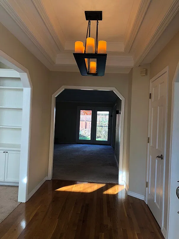 Beautifully Updated Three Bedroom Calistoga Home — Photo 2