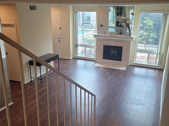 5th image of 1116 Bering Dr #7