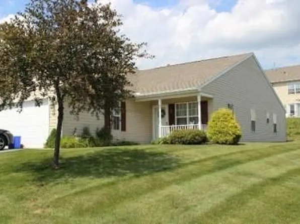 214 Equine Cv, Red Lion, PA 17356