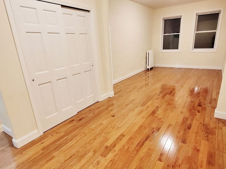 1st image of 25-25 Steinway St #2G