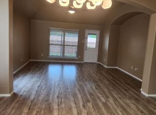 420 Carver Dr, Wylie, TX 75098