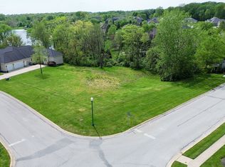 1340 Greenstone Dr, Danville, IN 46122