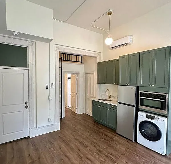 WLA 509 Park — Photo 1