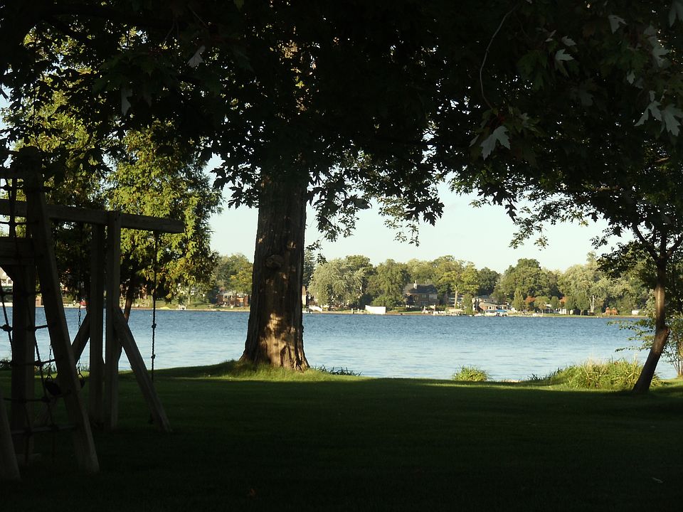 Backyard Lake View