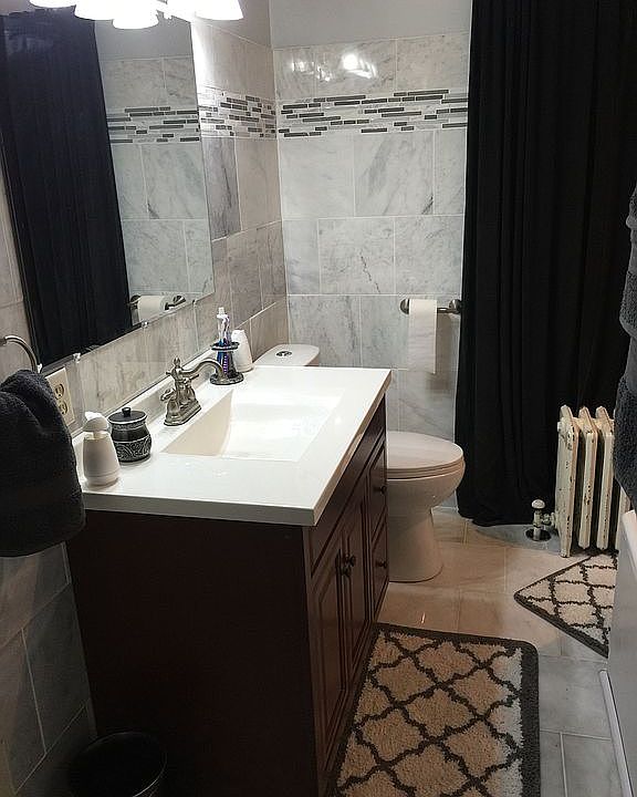 Full upper bath
