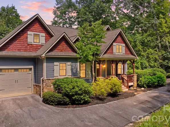 130 Cross Vine Dr #226, Tuckasegee, NC 28783