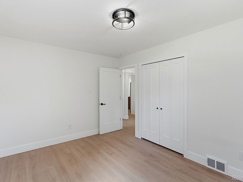 28264 Bayberry Rd, photo 25