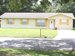 417 Shamrock Rd, Brandon, FL 33511