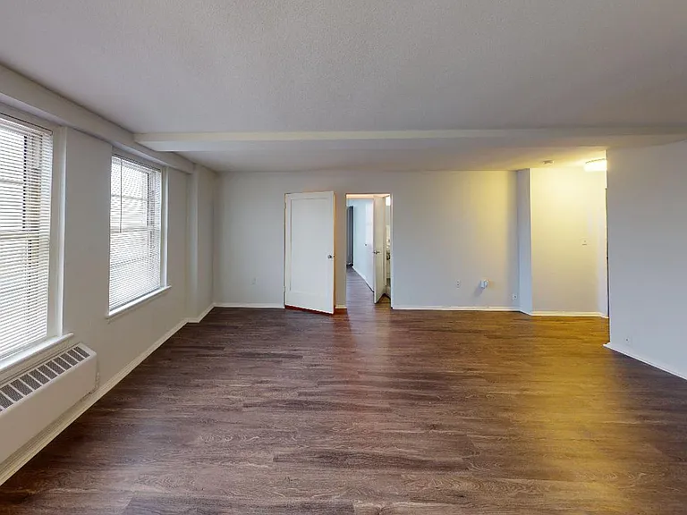 Dining/Living room