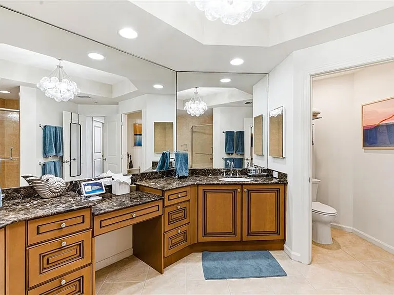 5823 Bowen Daniel Dr #702 — Photo 27