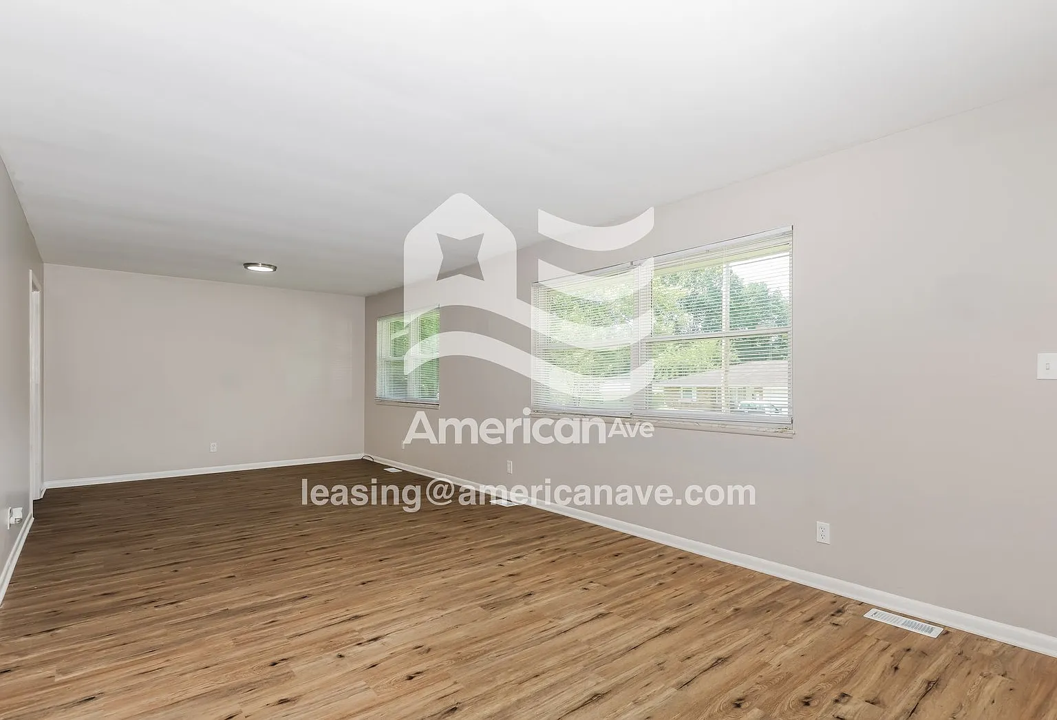 3 bed, 1.5 bath, 1971 sqft, $1,750 — Photo 3