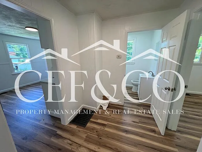 228 Caulder Cir — Photo 6