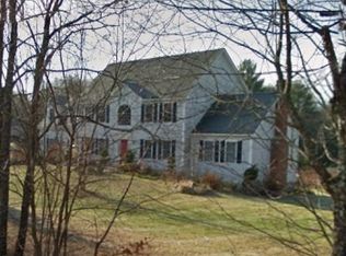 217 Tibbetts Hill Rd, Goffstown, NH 03045