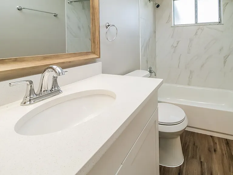1533 Colony Ave — Photo 14