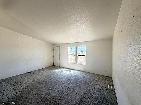 2nd image of 4290 Jacob St