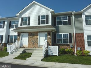44 Cotswood Ct, Smyrna, DE 19977