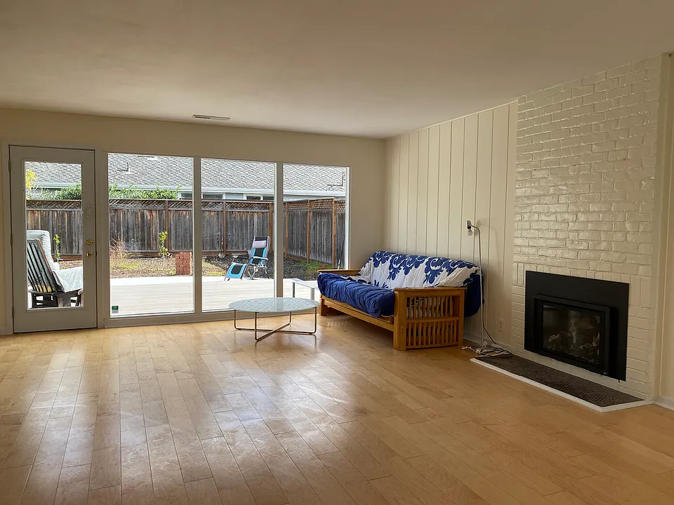 343 Whitclem Dr