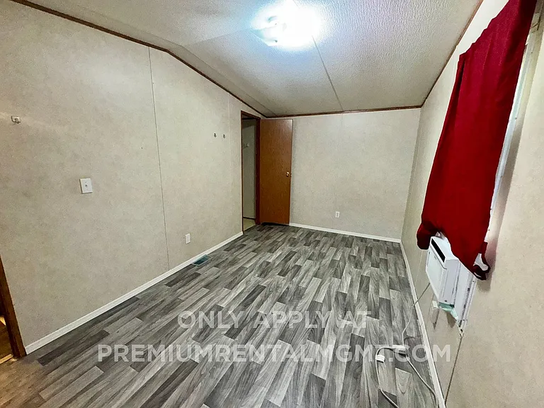 641 Bayou Dr — Photo 7