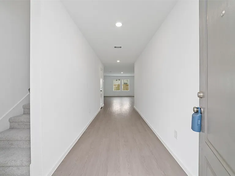 16839 Old Wagon Way — Photo 3