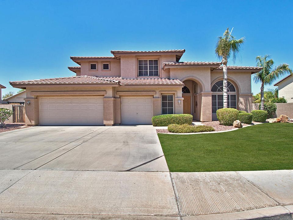 1st image of 8228 W Foothill Dr