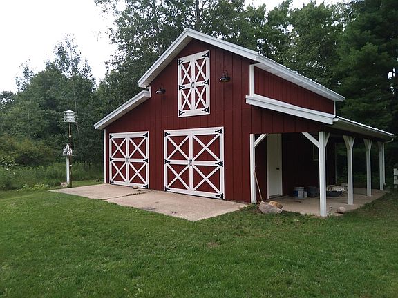 barn painted 2021