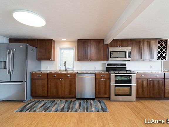 4th image of 12048 Leasure Dr NE