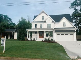 5021 Sandlewood Dr, Raleigh, NC 27609