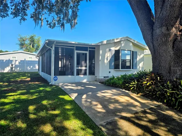 615 NE Cottage Park Ln, Leesburg, FL 34748