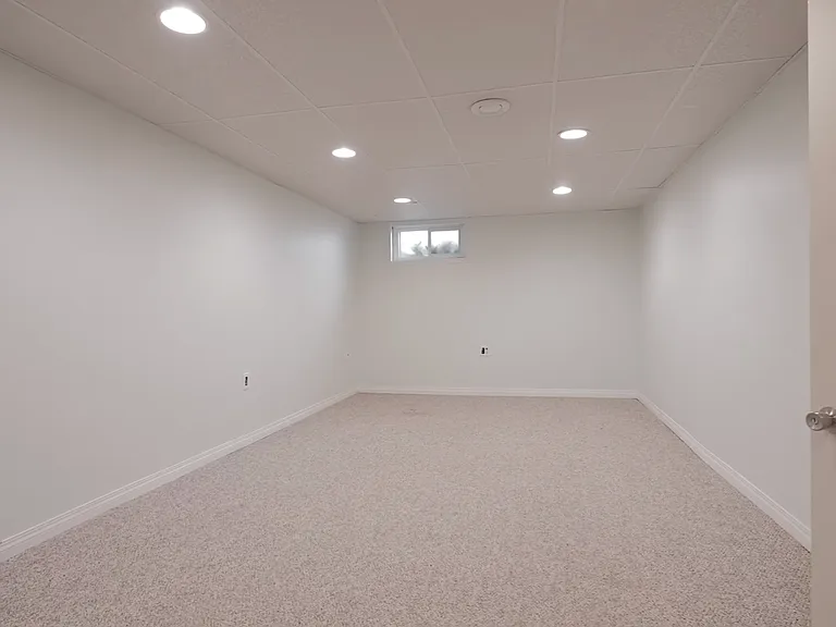 691 Jackson Ave #691 — Photo 22