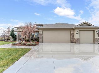 1441 N Bowknot Lake Way, Star, ID 83669