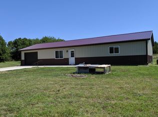 746 N Milan Rd, Conway Springs, KS 67031
