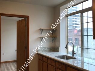 615 Main St APT 201, Vancouver, WA 98660