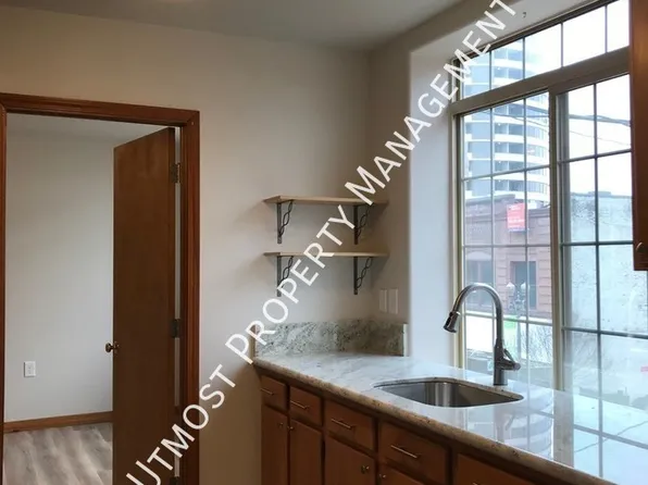 615 Main St APT 201, Vancouver, WA 98660