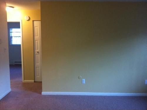 1st image of 3 Laraway Ct APT 2C