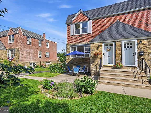 2nd image of 506 Gates St