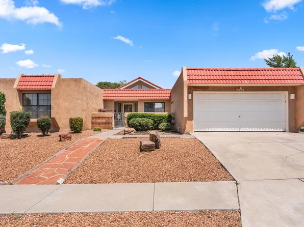 7304 Don Diego St NE, Albuquerque, NM 87109