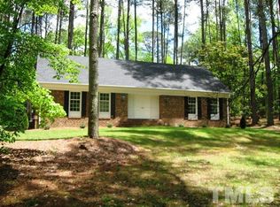 715 Holland Rd, Fuquay Varina, NC 27526