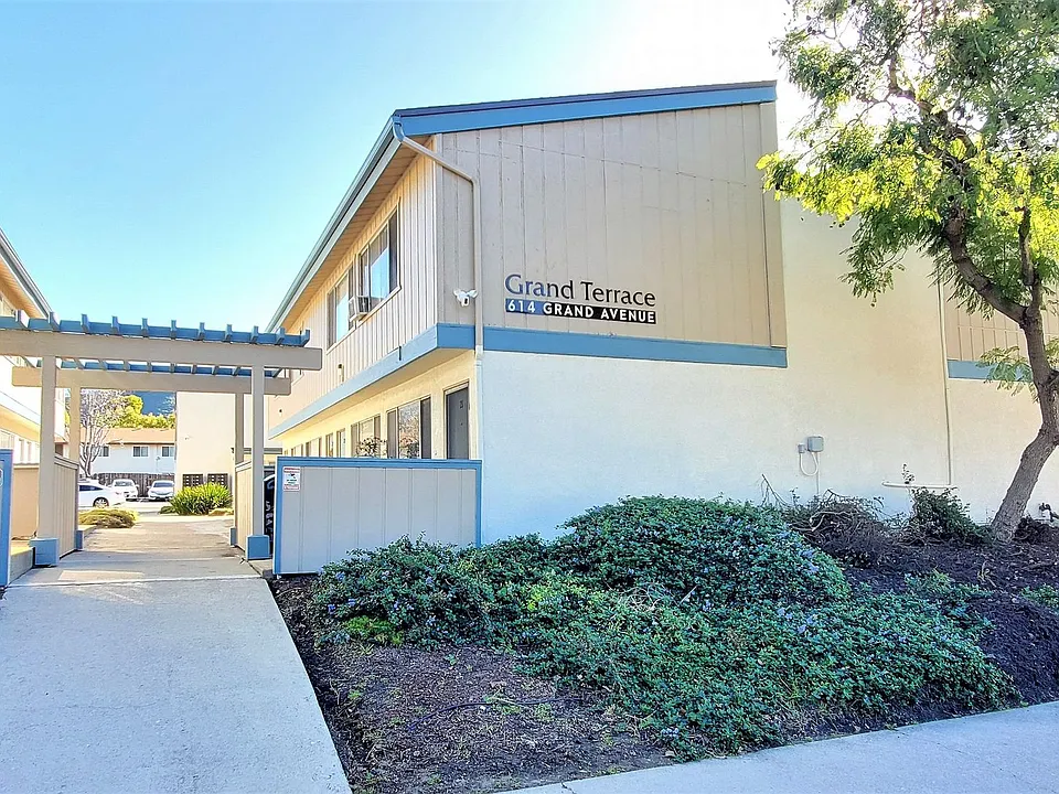 614 Grand Ave