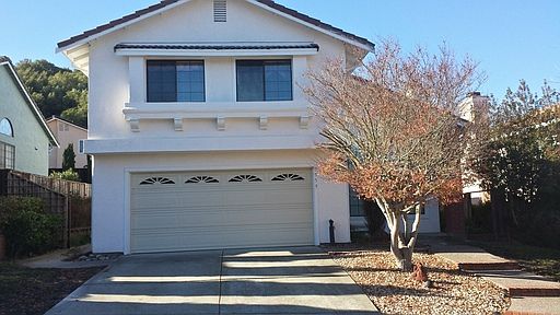 2nd image of 5559 Cabrillo Norte